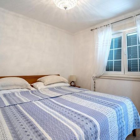 Apartments Inn Baška Voda Eksteriør billede
